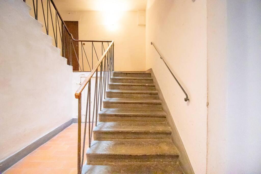 Ferienwohnung Firenze Duomo 400 Metri *Dimora Degli Specchi* Exterior foto