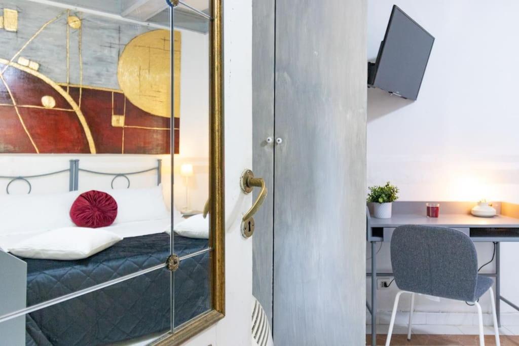 Ferienwohnung Firenze Duomo 400 Metri *Dimora Degli Specchi* Exterior foto