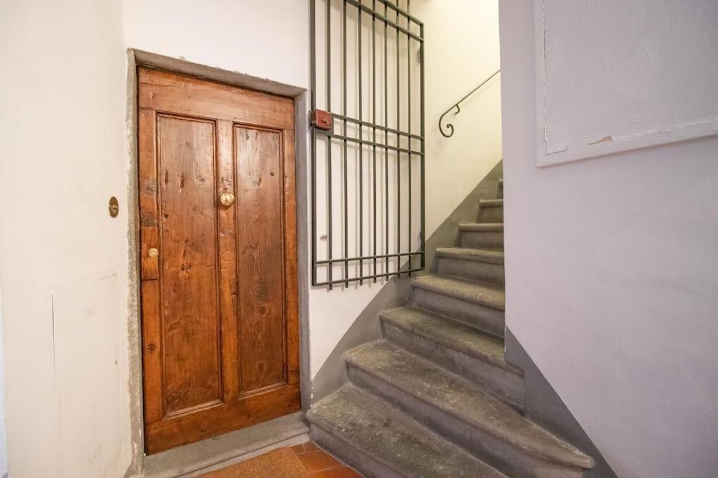 Ferienwohnung Firenze Duomo 400 Metri *Dimora Degli Specchi* Exterior foto